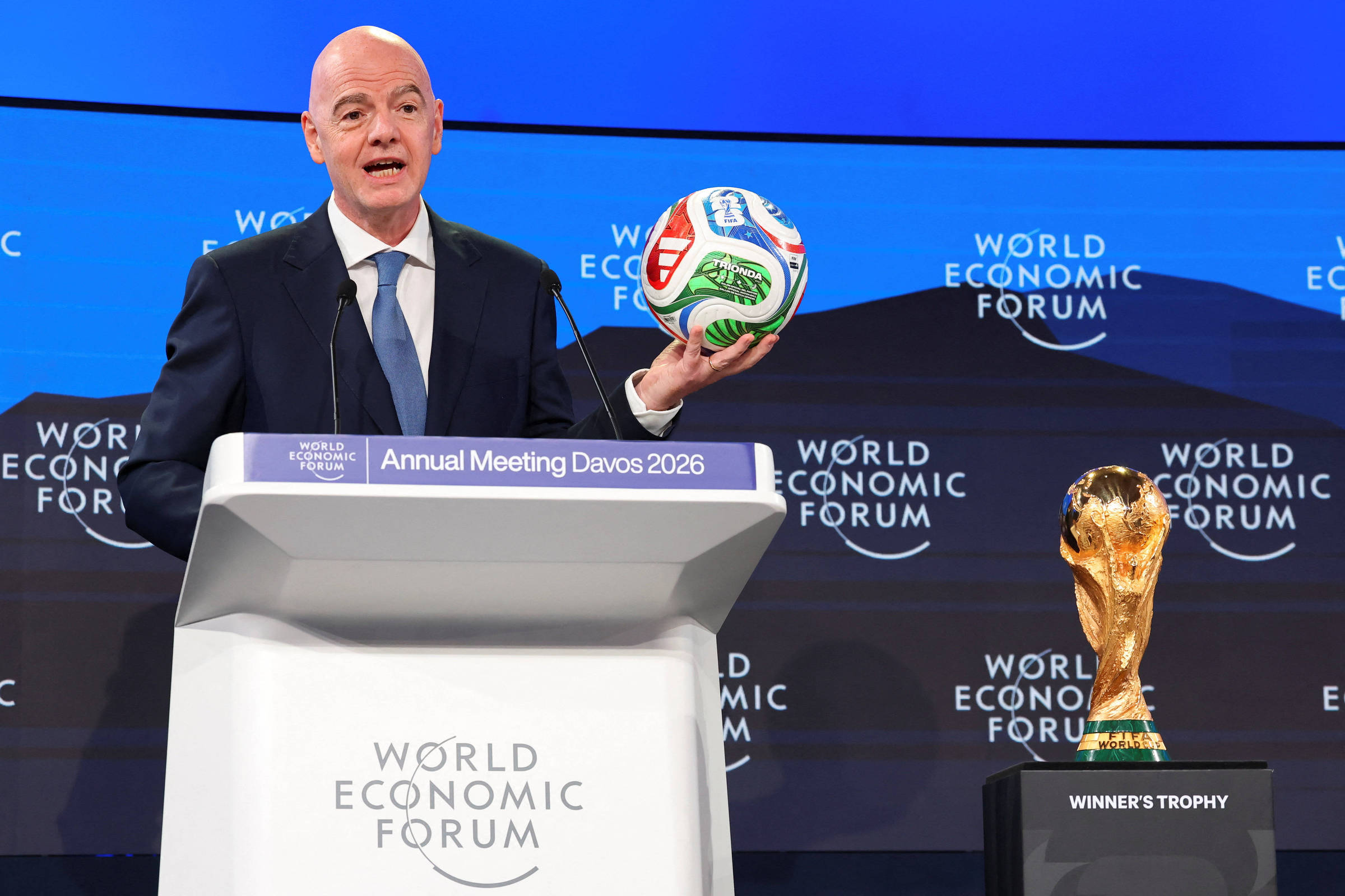 Todos os 104 jogos da Copa terão os ‘ingressos esgotados’, diz Infantino