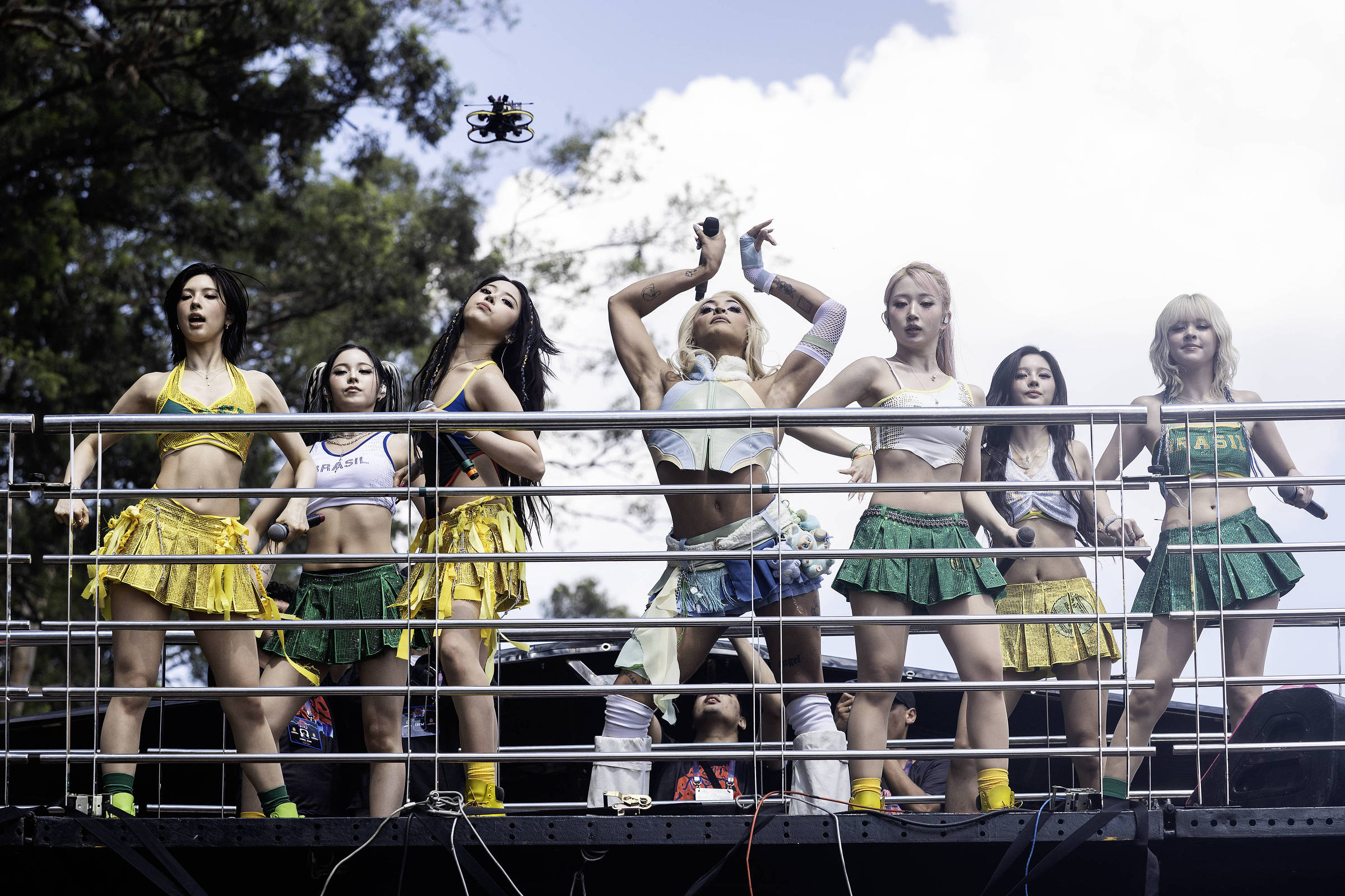 Brasileiros firmam parcerias com artistas coreanos e entram de vez no k-pop