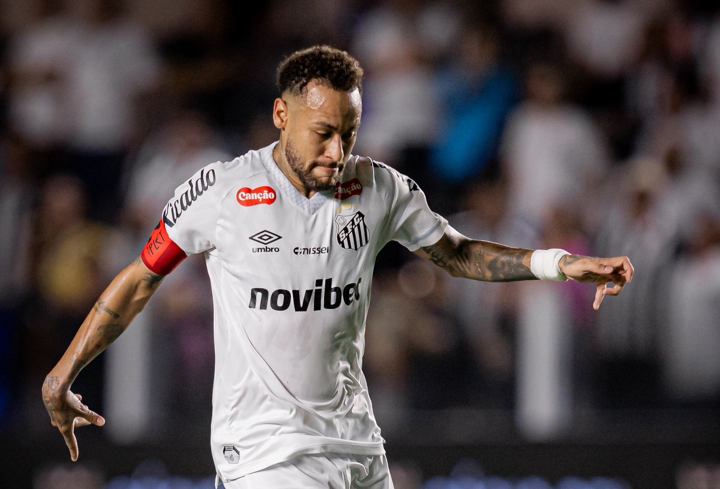 Com Neymar, Santos dobra aproveitamento em recorte de 10 jogos