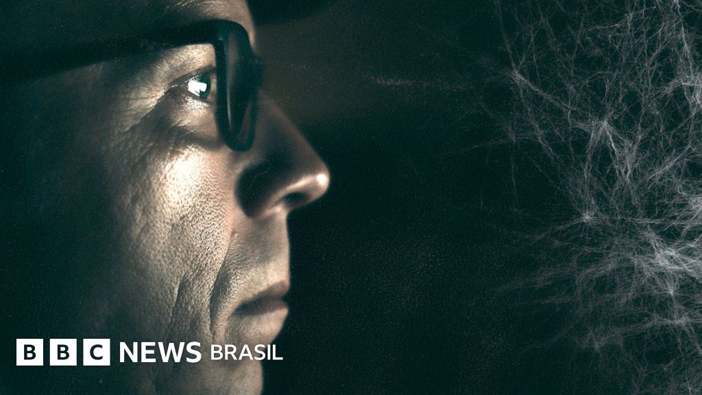 DOCUMENTÁRIO BBC: os policiais que mergulharam no lado mais sombrio da internet para salvar crianças pelo mundo