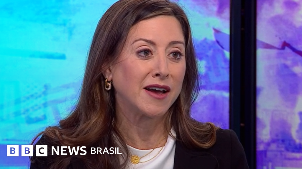 ‘Teerã está sendo pulverizada e não há plano para o dia seguinte. Iranianos não querem sair para protestar enquanto mísseis caem do céu’, diz pesquisadora